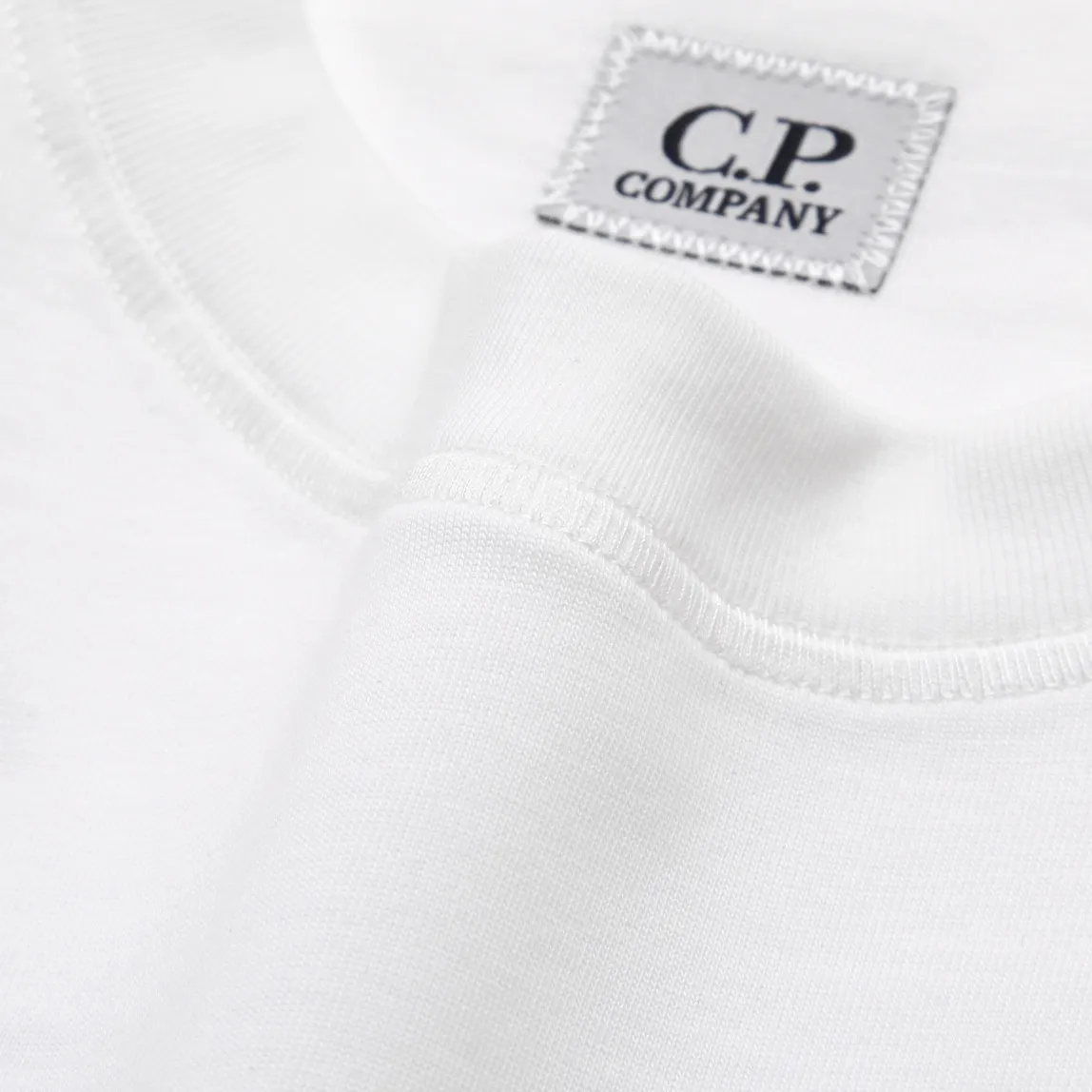 Brand: [C.P.COMPANY] Fabric: 100% cotton Sizes: M L XL. XXL Color: Black. White． Gray. Technology: Printing